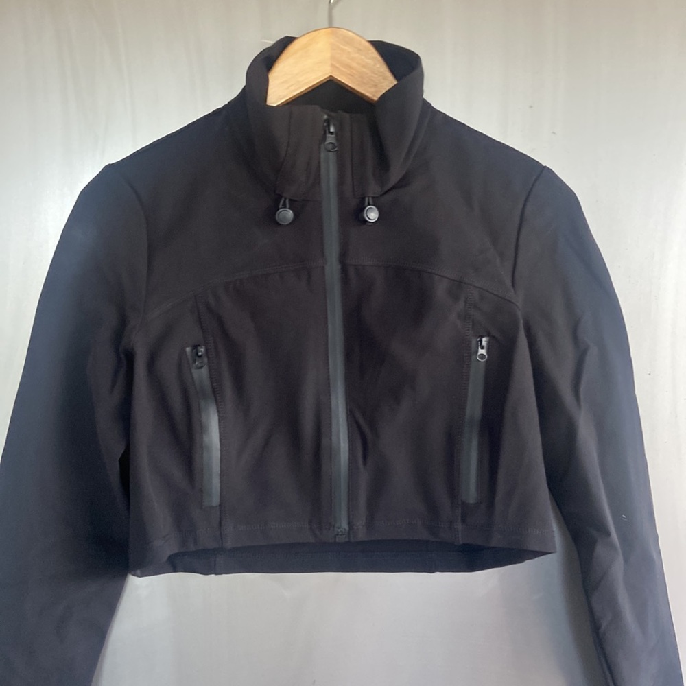 Cropped Workout Jacket - Picture 8 of 13